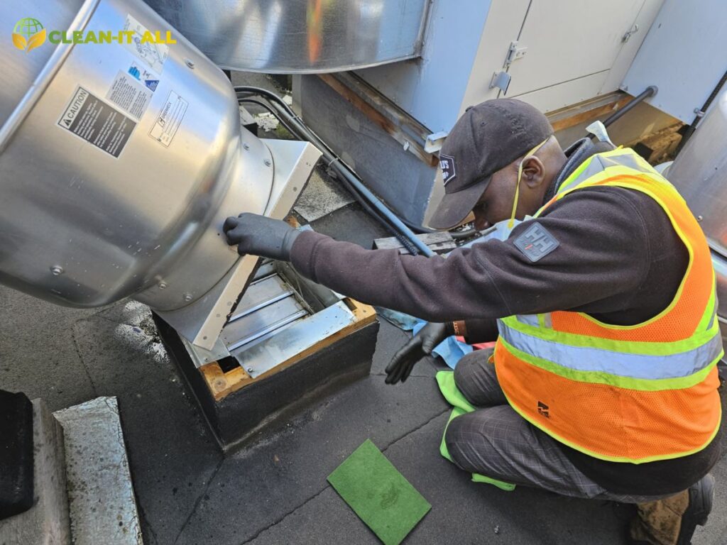 Kitchen Hood Cleaning in Savona